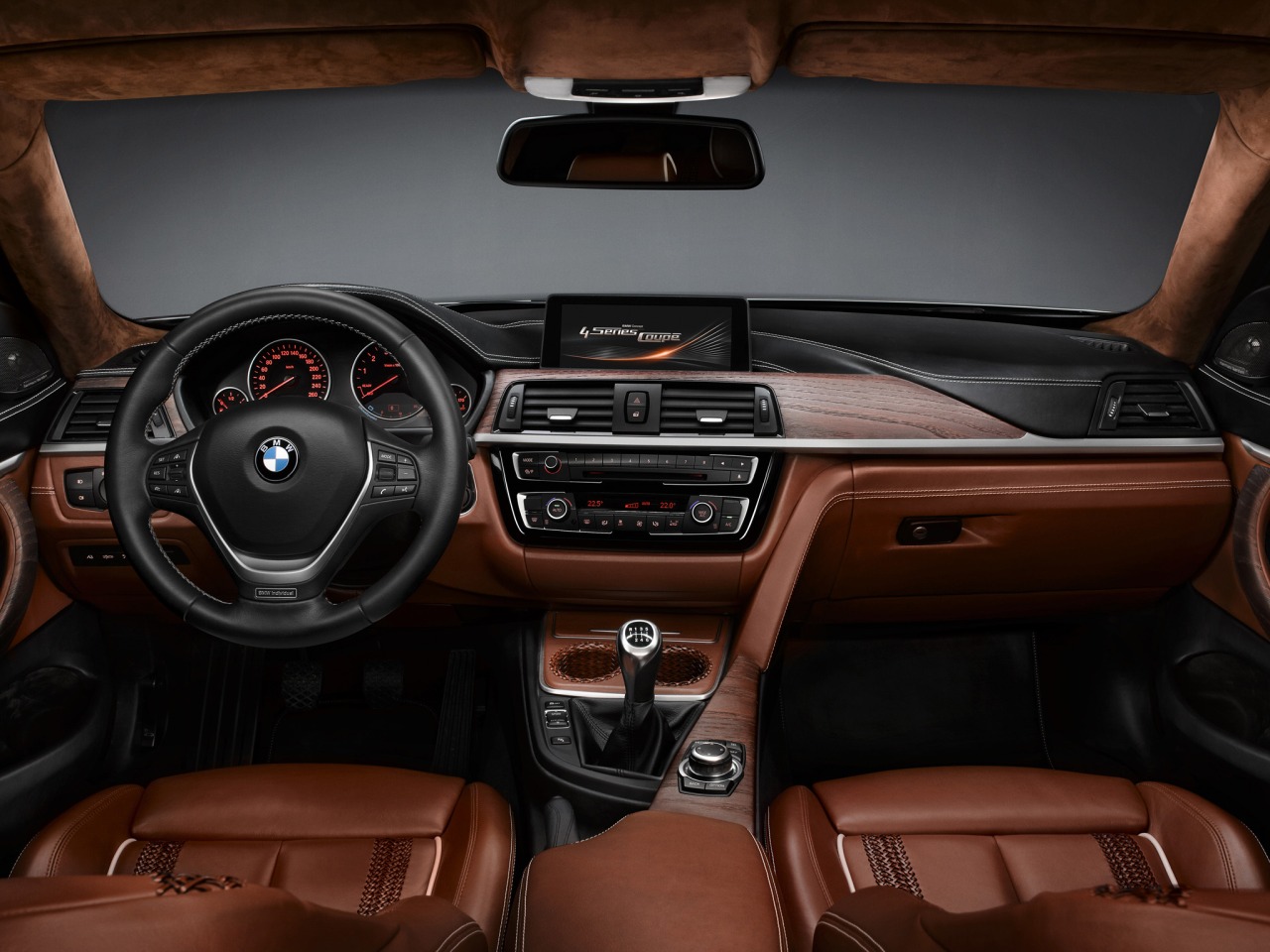 Интерьер BMW 4-Series Coupe